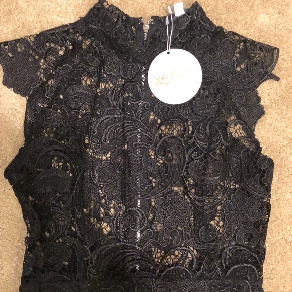 ⭐️BRAND NEW⭐️ HOLIDAY BLACK LACE MINI DRESS🎉 - Picture 4 of 7